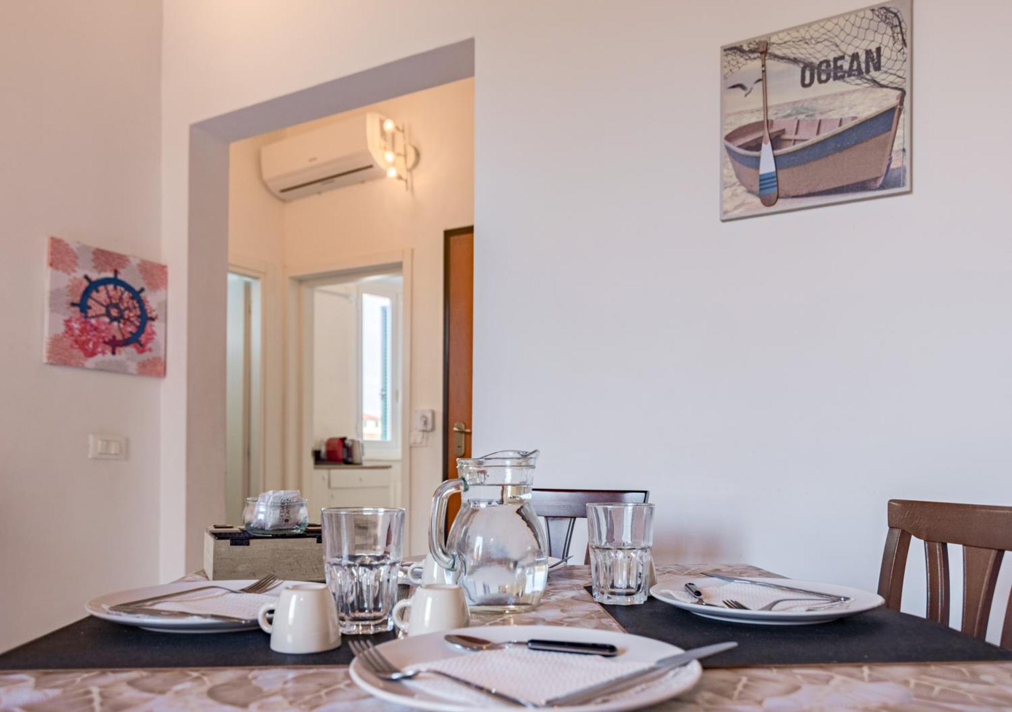 Casa Mya-Relax Al Porto, Wifi Veloce E Clima Appartement Livorno Buitenkant foto